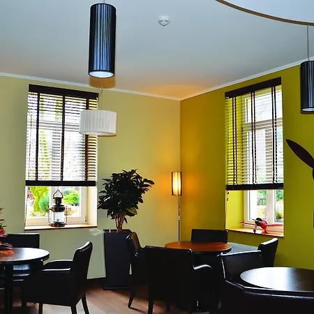 Hotell Le Presbytere 3*